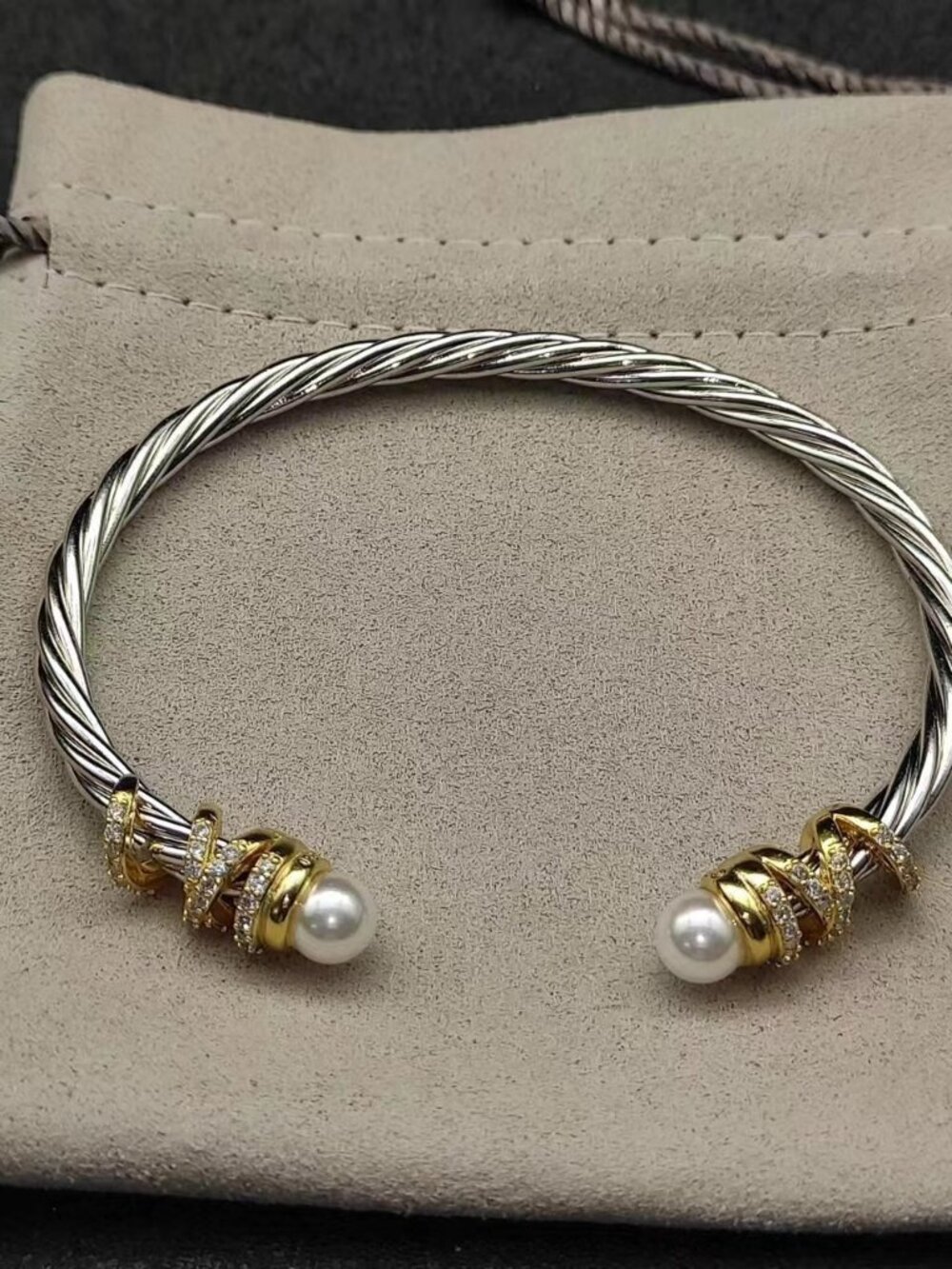 ๐๐๐David Yurman 4mm pearl-wrapped bangle - Picture 8 of 8
